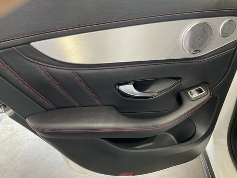 Used 2018 Mercedes-Benz GLC 43 AMG 4MATIC image 40
