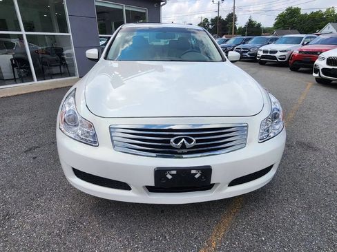 Used 2009 INFINITI G37 x Sedan w/ Premium Pkg AWD/4WD image 2
