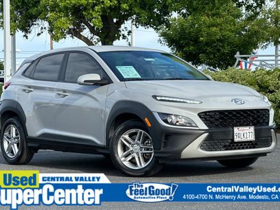 Used 2022 Hyundai Kona SE w/ Cargo Package