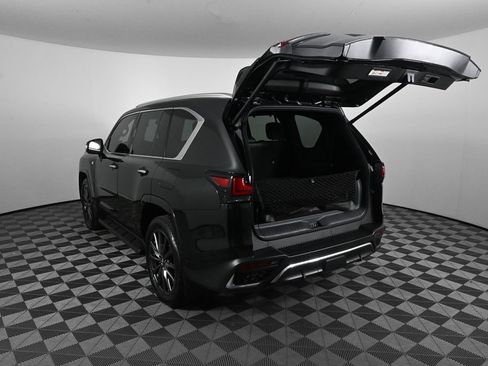 Used 2025 Lexus LX 700h F Sport AWD/4WD image 31