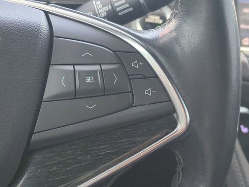 Used 2020 Cadillac XT5 Premium Luxury image 24