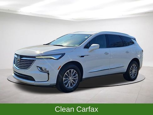 Used 2024 Buick Enclave Premium image 3