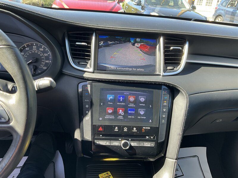 Used 2019 INFINITI QX50 Luxe AWD/4WD image 29
