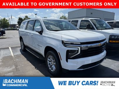 New 2025 Chevrolet Suburban LS