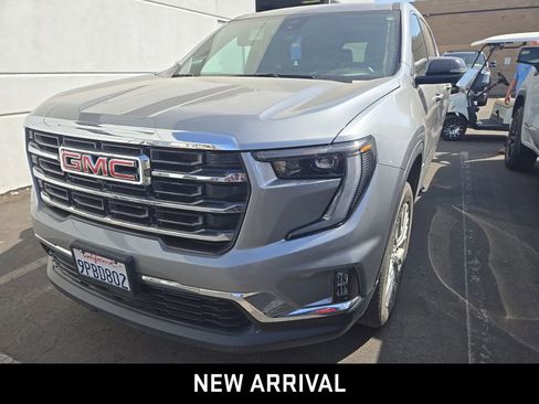 Certified 2024 GMC Acadia Elevation image 1