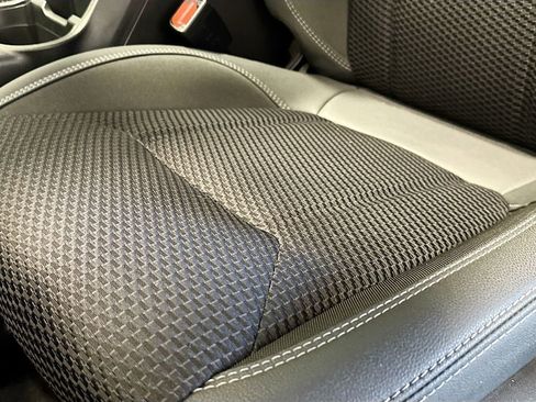 Used 2023 Subaru Forester Premium image 15