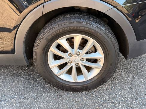 Used 2017 Kia Sorento FWD image 12