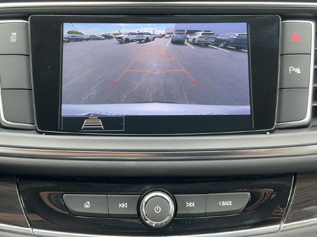 Used 2021 Buick Enclave Essence FWD image 30