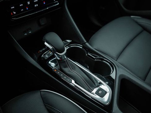 New 2026 Buick Encore GX Avenir w/ Avenir Technology Package image 27