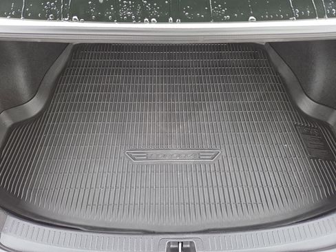 Certified 2024 Toyota Corolla LE w/ LE Convenience Package image 29