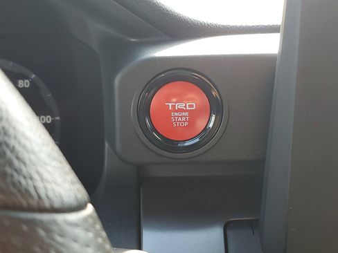 Used 2024 Toyota Tacoma TRD Off-Road AWD/4WD image 25