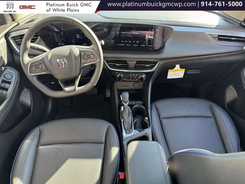 Used 2025 Buick Encore GX Sport Touring w/ Experience Buick Package image 13