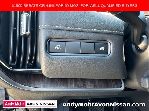 New 2026 Nissan Armada SL w/ Captain's Chari Seat Package AWD/4WD image 14