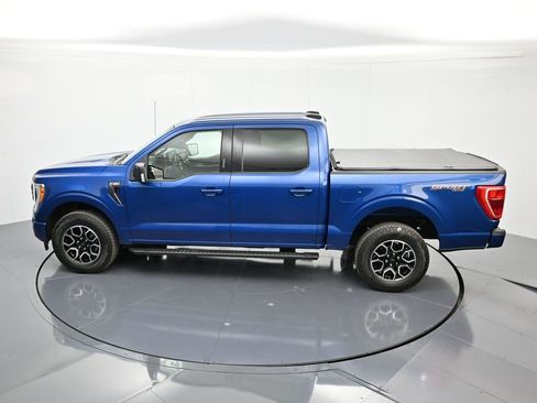 Certified 2022 Ford F150 XLT w/ Equipment Group 302A High image 40