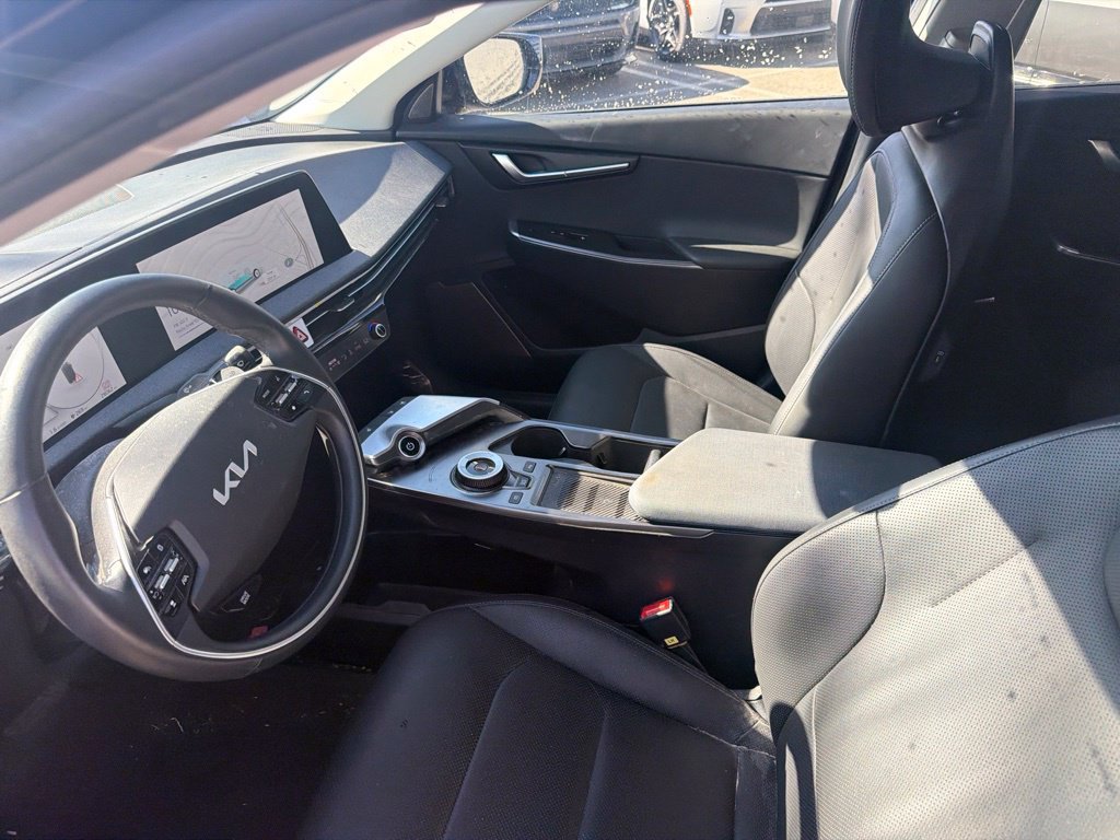 Used 2023 Kia EV6 Wind RWD image 10