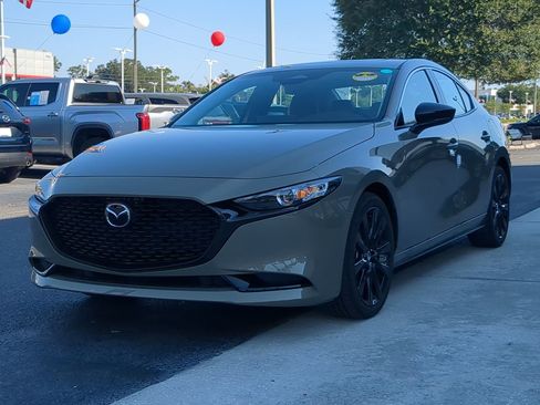 Used 2024 MAZDA MAZDA3 s image 7