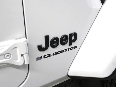 New 2026 Jeep Gladiator Sport image 33