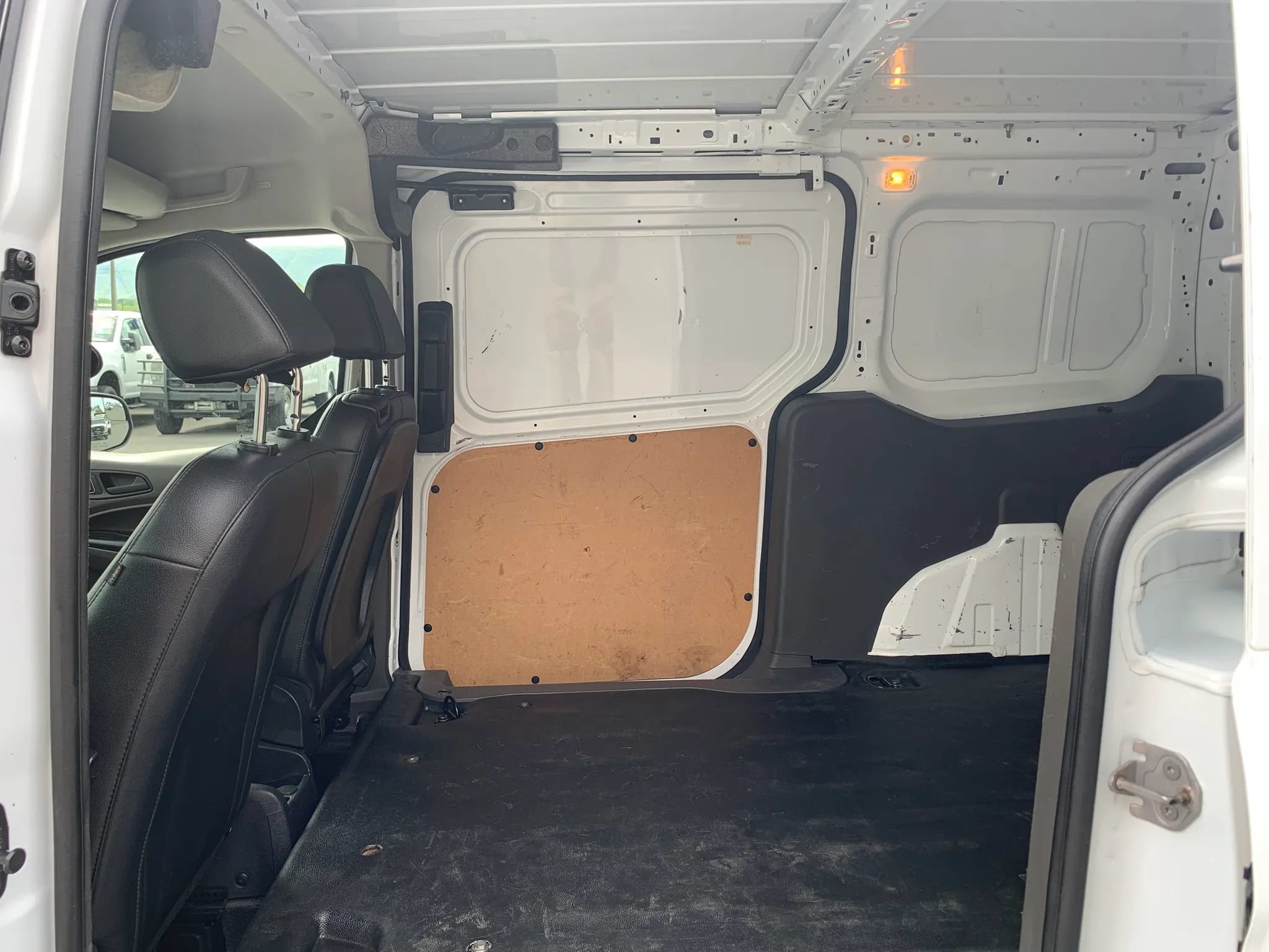 Used 2021 Ford Transit Connect XL FWD image 24