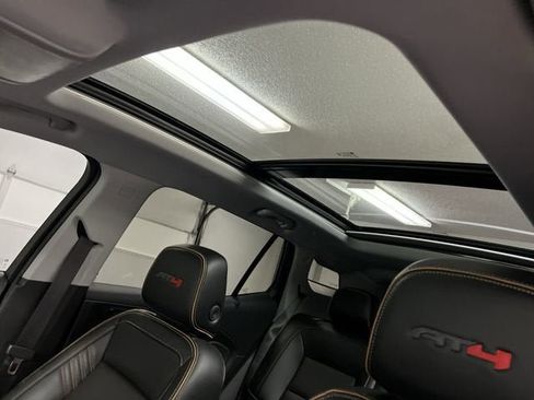 Certified 2024 GMC Terrain AT4 w/ Tech Package AWD/4WD image 18