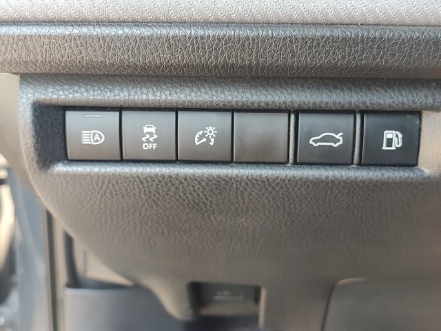 Used 2025 Toyota Camry SE FWD image 24