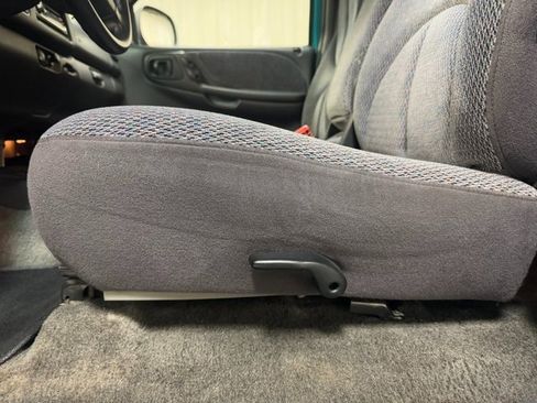 Used 1997 Dodge Dakota SLT image 18