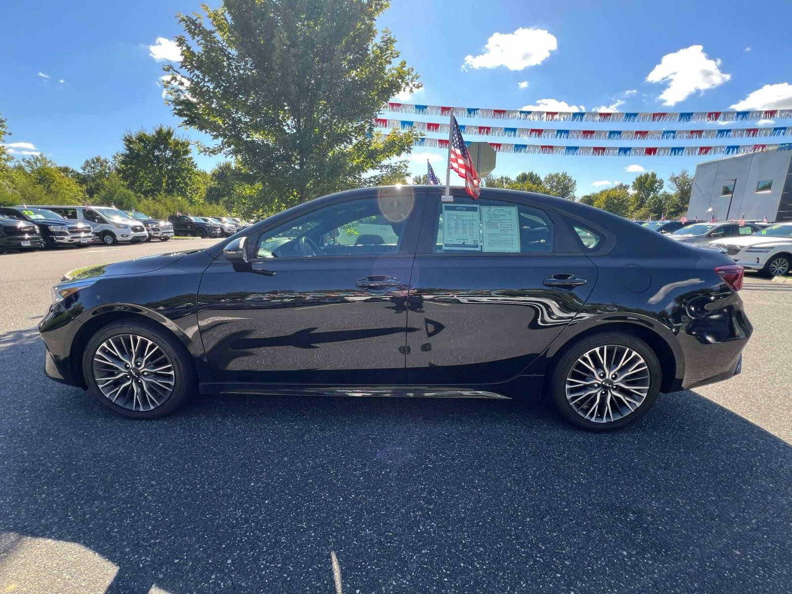 Used 2024 Kia Forte GT-Line FWD image 5