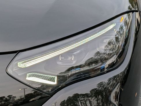 Used 2023 Mercedes-Benz EQE 500 4MATIC Sedan image 6