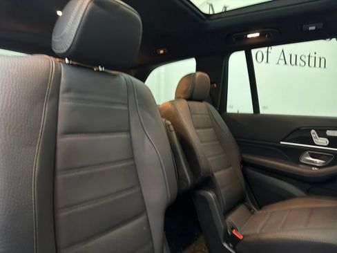 Certified 2025 Mercedes-Benz GLS 580 4MATIC image 24