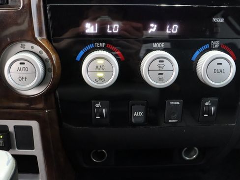 Used 2007 Toyota Tundra Limited image 20