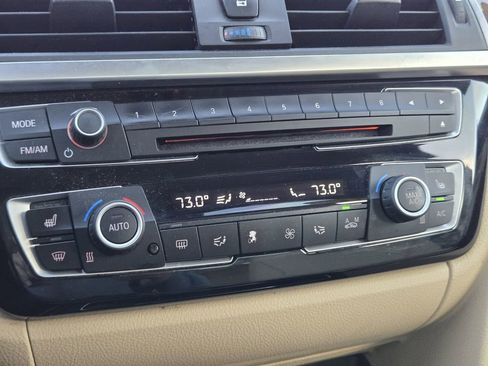 Used 2018 BMW 320i xDrive Sedan image 19