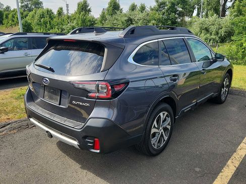 Used 2022 Subaru Outback Limited AWD/4WD image 6