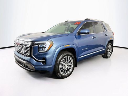 Used 2026 GMC Terrain Denali AWD/4WD image 7