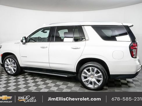 Used 2022 Chevrolet Tahoe High Country image 2