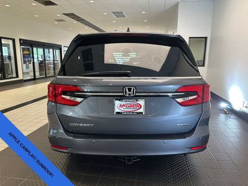 Used 2023 Honda Odyssey Touring image 5