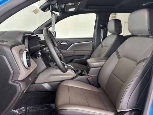 Certified 2023 Chevrolet Colorado ZR2 w/ ZR2 Convenience Package III image 19