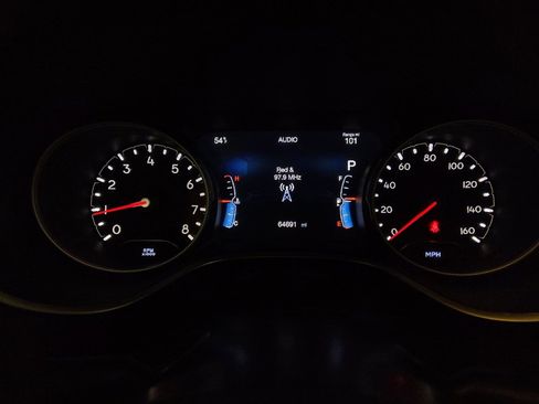 Used 2019 Jeep Compass Latitude w/ Popular Equipment Group FWD image 23