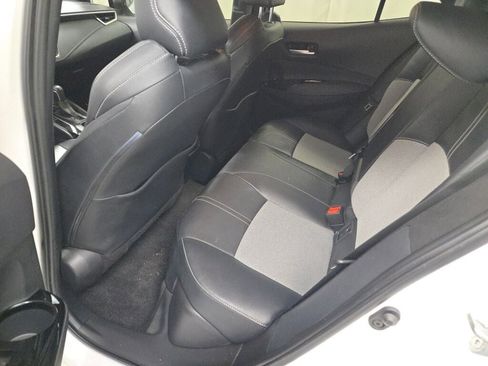 Used 2021 Toyota Corolla XSE image 18