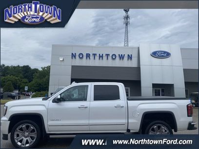 Used 2017 GMC Sierra 1500 Denali w/ Denali Ultimate Package