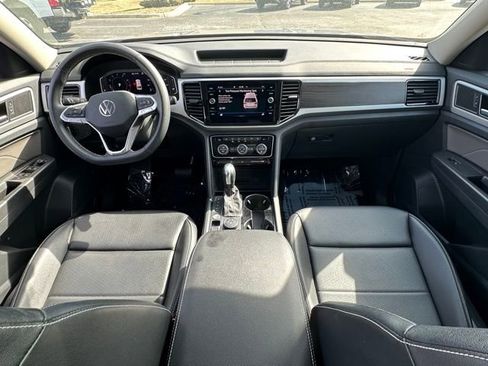Used 2022 Volkswagen Atlas SE image 31