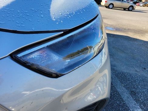 Used 2023 Toyota Highlander XLE image 10