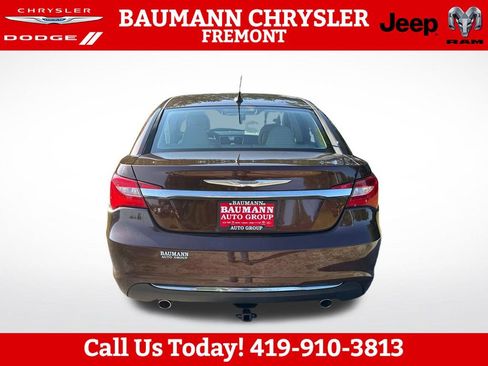 Used 2012 Chrysler 200 Limited FWD image 5