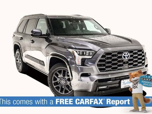 Used 2023 Toyota Sequoia Platinum image 2