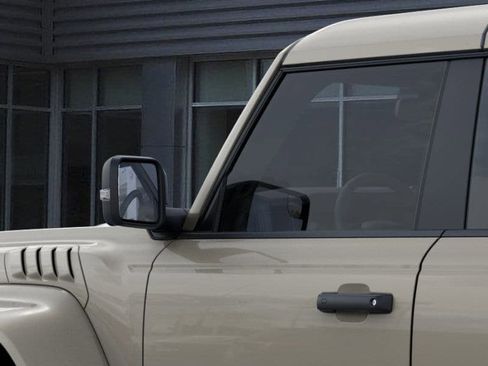 New 2025 Ford Bronco Raptor image 22