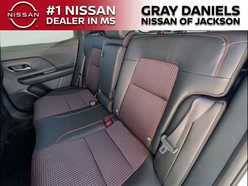 New 2026 Nissan Kicks SR w/ Cold Weather Package image 18