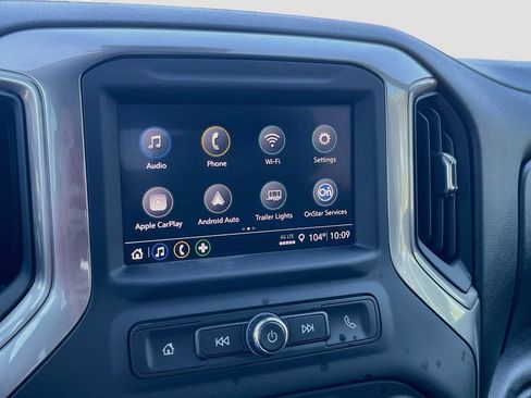 Used 2024 Chevrolet Silverado 2500 Custom w/ Custom Value Package RWD image 14