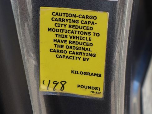 Used 2018 Nissan Frontier SV image 46