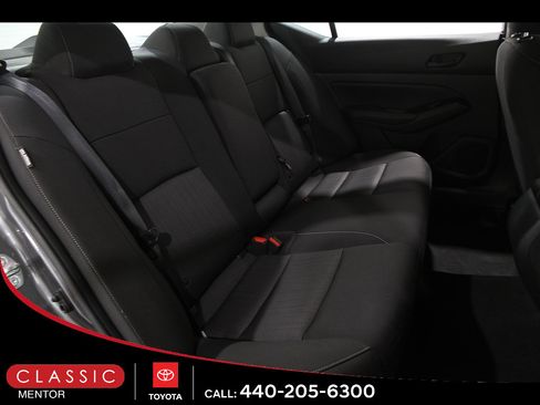 Used 2023 Nissan Altima 2.5 SV FWD image 16