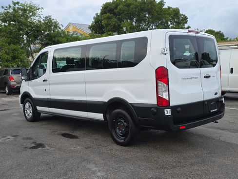 Used 2024 Ford Transit 350 XLT RWD image 5
