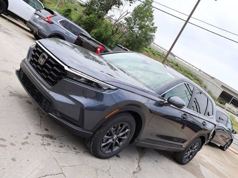 New 2026 Honda CR-V EX-L image 3