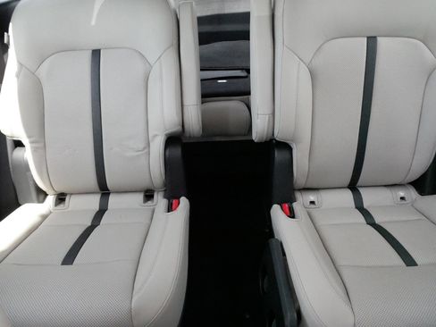 Used 2024 MAZDA CX-90 Plug-In Hybrid w/ Preferred AWD/4WD image 13